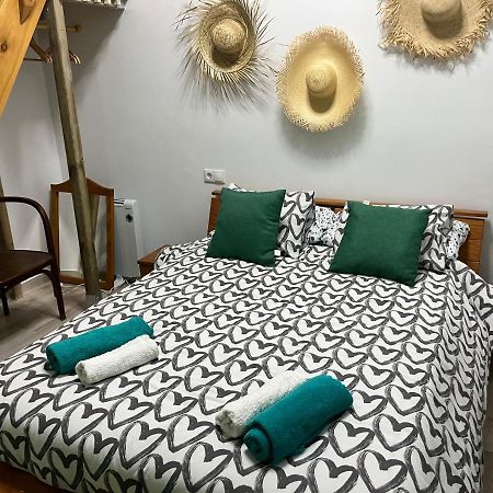 Alzira Bonita Habitacion Verde Con Bano Privado Hotel Luaran gambar
