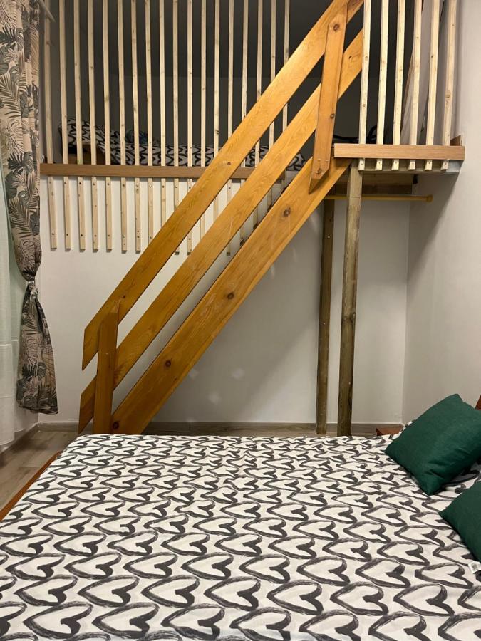 Alzira Bonita Habitacion Verde Con Bano Privado Hotel Luaran gambar
