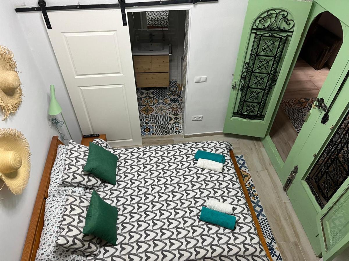 Alzira Bonita Habitacion Verde Con Bano Privado Hotel Luaran gambar